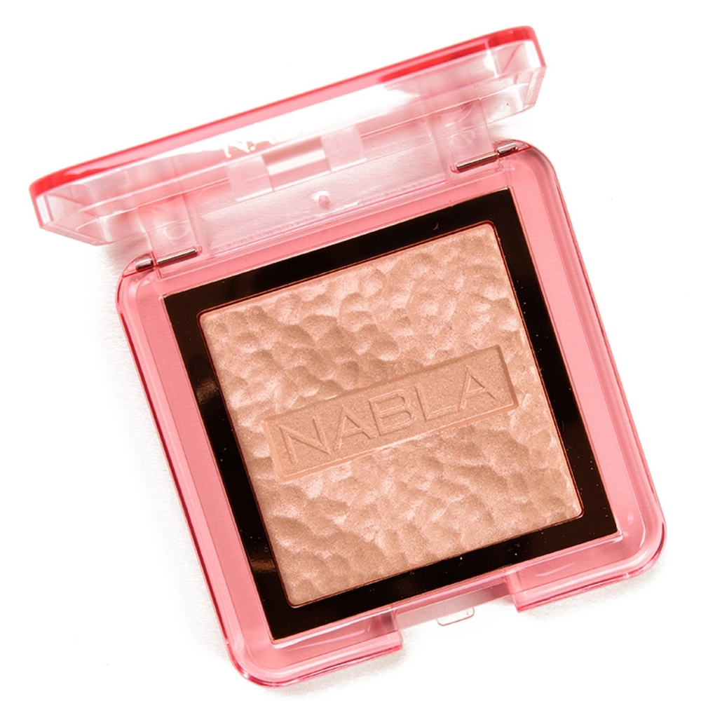 Nabla Skin Glazing Highlighter in Privilege
